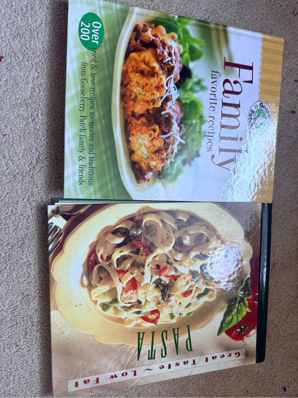 Family Favorite Recipes Cookbook - Green and White Cover